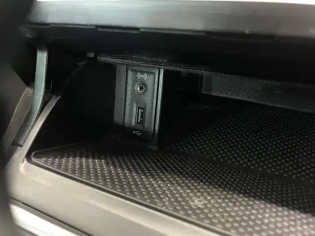 フォルクスワーゲン ゴルフ ＧＴＩ TCR 静岡県 2019(令1)年 3.9万km グレーⅡ 限定600台/カラーコードJ2A１（ピュアグレー＆ブラックルーフ）ＴＣＲ限定色/純正ディスカバープロナビゲーション/アダプティブクルーズコントロール/レーンキープアシスト/渋滞時追従支援システム/フロントアシスト/ブラインドスポット/リアトラフィックアラート/LEDヘッドライト（オートハイコントロール機能付き）/オートホールド/GTi専用ファブリックシート/バックモニター/パークディスタンスコントロール/フルセグTV/前後ドライブレコーダー