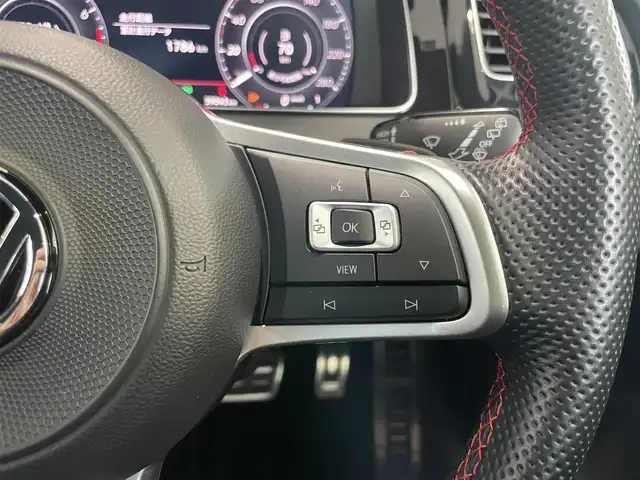 フォルクスワーゲン ゴルフ ＧＴＩ TCR 静岡県 2019(令1)年 3.9万km グレーⅡ 限定600台/カラーコードJ2A１（ピュアグレー＆ブラックルーフ）ＴＣＲ限定色/純正ディスカバープロナビゲーション/アダプティブクルーズコントロール/レーンキープアシスト/渋滞時追従支援システム/フロントアシスト/ブラインドスポット/リアトラフィックアラート/LEDヘッドライト（オートハイコントロール機能付き）/オートホールド/GTi専用ファブリックシート/バックモニター/パークディスタンスコントロール/フルセグTV/前後ドライブレコーダー