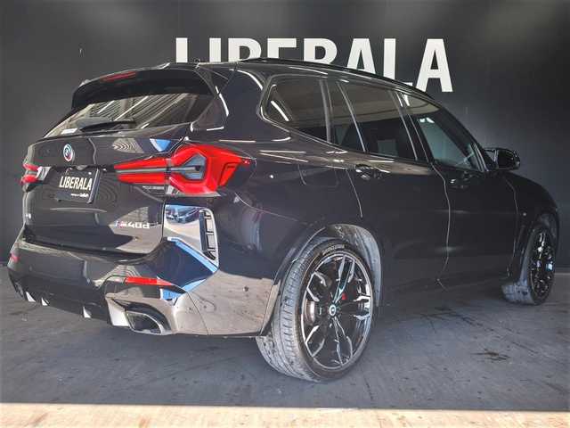 ＢＭＷ Ｘ３ M40d 群馬県 2022(令4)年 4.6万km カーボンブラックM ファストトラックＰＫＧ/セレクトＰＫＧ/ヴァーネスカレザーシート/ＯＰ２１インチＡＷ/パノラマサンルーフ/ステアリングヒーター/純正ＨＤＤナビ/全方位カメラ/フルセグＴＶ/全席シートヒーター