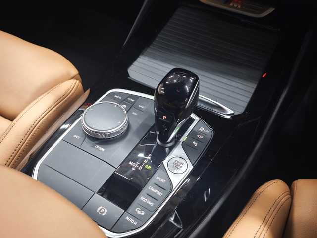 ＢＭＷ Ｘ３ M40d 群馬県 2022(令4)年 4.6万km カーボンブラックM ファストトラックＰＫＧ/セレクトＰＫＧ/ヴァーネスカレザーシート/ＯＰ２１インチＡＷ/パノラマサンルーフ/ステアリングヒーター/純正ＨＤＤナビ/全方位カメラ/フルセグＴＶ/全席シートヒーター