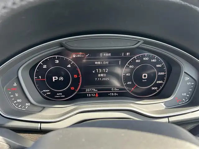 アウディ Ｑ５ 40TDIクワトロスポーツエアサ 石川県 2019(令1)年 2.1万km 白 4WD/純正ナビ/　Bluetooth・AM/FM・CD・DVD・USB・AUX/フルセグTV/ETC2.0/前後ドライブレコーダー/アダプティブクルーズコントロール/バーチャルコックピット/パワーバックドア/ルーフレール/シートヒーター（D+N席）/パワーシート（D+N席）/シートメモリー/アンチロック・ブレーキ・システム/横滑り防止装置/前後コーナーセンサー/レーンキープアシスト/盗難防止装置/ダウンヒルアシストコントロール/純正アルミホイール/スマートキー