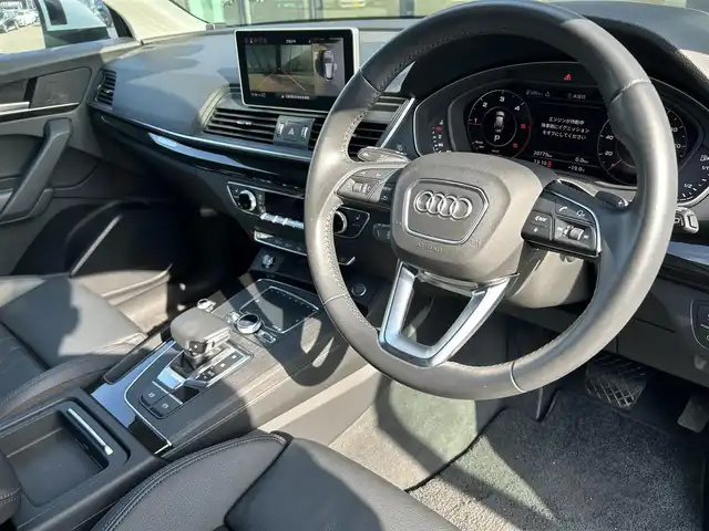 アウディ Ｑ５ 40TDIクワトロスポーツエアサ 石川県 2019(令1)年 2.1万km 白 4WD/純正ナビ/　Bluetooth・AM/FM・CD・DVD・USB・AUX/フルセグTV/ETC2.0/前後ドライブレコーダー/アダプティブクルーズコントロール/バーチャルコックピット/パワーバックドア/ルーフレール/シートヒーター（D+N席）/パワーシート（D+N席）/シートメモリー/アンチロック・ブレーキ・システム/横滑り防止装置/前後コーナーセンサー/レーンキープアシスト/盗難防止装置/ダウンヒルアシストコントロール/純正アルミホイール/スマートキー