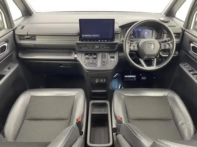ホンダ ステップワゴン スパーダ eHEV 宮城県 2023(令5)年 2.9万km プラチナホワイトパール 純正11.4インチナビ/パワーバックドア/両側パワースライドドア/アダプティブクルーズ/ブラインドスポットモニター/衝突軽減ブレーキ/レーンキープアシスト/オートハイビーム/パーキングセンサー/誤発進抑制機能/シートヒーター/ハーフレザーシート/ETC/バックモニター/LEDヘッドライト/シーケンシャルターンシグナル/禁煙車