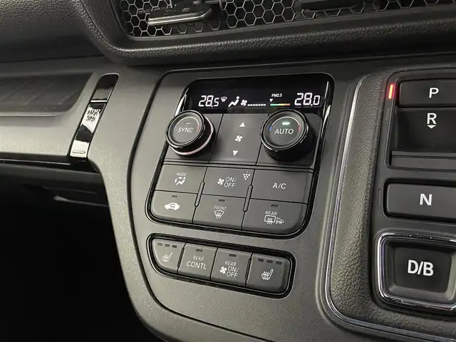 ホンダ ステップワゴン スパーダ eHEV 宮城県 2023(令5)年 2.9万km プラチナホワイトパール 純正11.4インチナビ/パワーバックドア/両側パワースライドドア/アダプティブクルーズ/ブラインドスポットモニター/衝突軽減ブレーキ/レーンキープアシスト/オートハイビーム/パーキングセンサー/誤発進抑制機能/シートヒーター/ハーフレザーシート/ETC/バックモニター/LEDヘッドライト/シーケンシャルターンシグナル/禁煙車