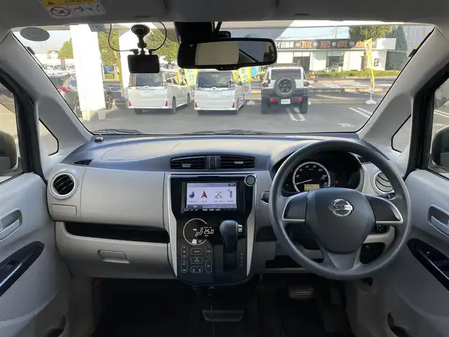 日産 デイズ X Vセレ +SeftyⅡ 埼玉県 2015(平27)年 3.8万km プレミアムパープルP ・純正ディーラーナビ/・バックカメラ（ルームミラー表示/・アラウンドビューモニター（ルーミラー表示）/・衝突軽減ブレーキ/・純正フロアマット/・取説/・保証書