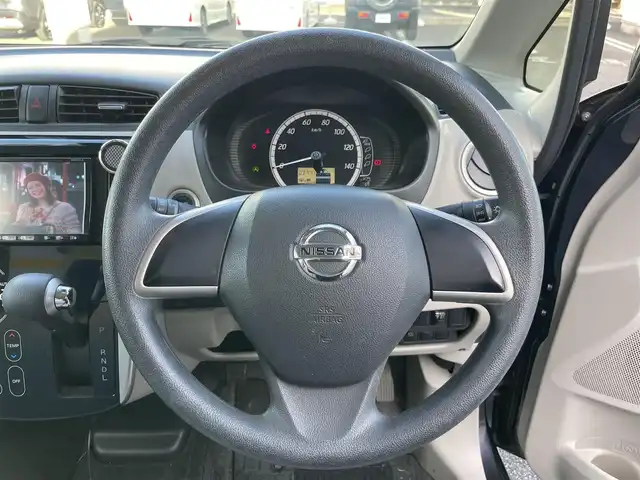 日産 デイズ X Vセレ +SeftyⅡ 埼玉県 2015(平27)年 3.8万km プレミアムパープルP ・純正ディーラーナビ/・バックカメラ（ルームミラー表示/・アラウンドビューモニター（ルーミラー表示）/・衝突軽減ブレーキ/・純正フロアマット/・取説/・保証書