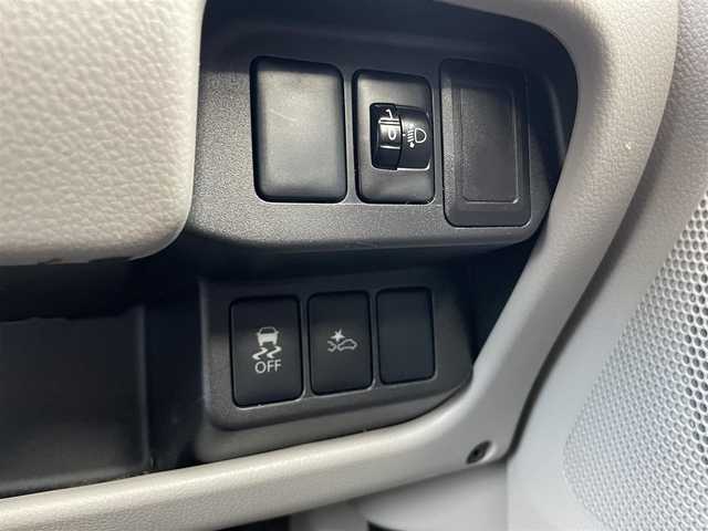 日産 デイズ X Vセレ +SeftyⅡ 埼玉県 2015(平27)年 3.8万km プレミアムパープルP ・純正ディーラーナビ/・バックカメラ（ルームミラー表示）/・アラウンドビューモニター（ルーミラー表示）/・衝突軽減ブレーキ/・純正フロアマット/・取説/・保証書