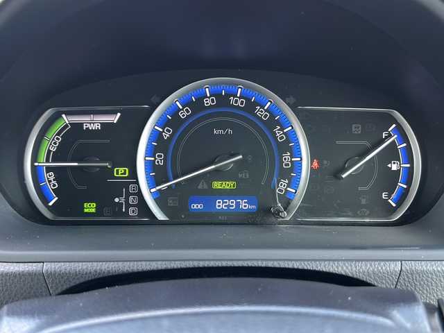 トヨタ ノア ハイブリッド X 石川県 2015(平27)年 8.3万km ホワイトパールクリスタルシャイン ワンオーナー/純正メモリーナビゲーション/【FM/AM・CD・AUX】/・フルセグTV(TVキャンセラーあり)/・バックカメラ/車両接近通報装置/トラクションコントロール/ステアリングスイッチ/両側パワースライド/3列シート/プッシュスタート/オートライト/・キセノンライト/・フォグランプ/電格ミラー/純正フロアマット/純正AW夏タイヤ車載