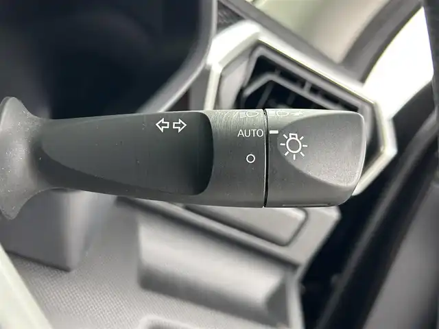 トヨタ ライズ G 埼玉県 2021(令3)年 1.8万km ブラックマイカメタリック 純正ナビ　バックカメラ　フルセグＴＶ　ＥＴＣ　衝突軽減　Ｂｌｕｅｔｏｏｔｈ　ＣＤ　ＤＶＤ　禁煙車　オートハイビーム　ＬＥＤヘッドライト　ＵＳＢ　スマートキー　アイドリングストップ　ＭＴモード付ＡＴ