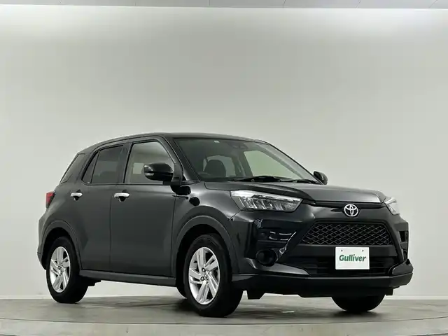 トヨタ ライズ G 埼玉県 2021(令3)年 1.8万km ブラックマイカメタリック 純正ナビ　バックカメラ　フルセグＴＶ　ＥＴＣ　衝突軽減　Ｂｌｕｅｔｏｏｔｈ　ＣＤ　ＤＶＤ　禁煙車　オートハイビーム　ＬＥＤヘッドライト　ＵＳＢ　スマートキー　アイドリングストップ　ＭＴモード付ＡＴ