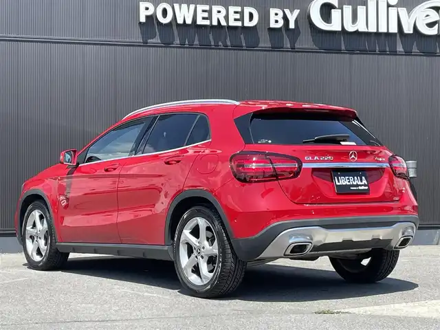 メルセデス・ベンツ ＧＬＡ２２０ 4マチック 長野県 2020(令2)年 2.7万km ジュピターレッド プレミアムパッケージ /パノラミックSR /harman/kardonサウンド /黒革シート /PWシート /シートヒーター /レーダーセーフティパッケージ /純正ナビ バックカメラ /TV /CarPlay対応 /bluetooth /LEDヘッドライト /パワーバックドア /ETC