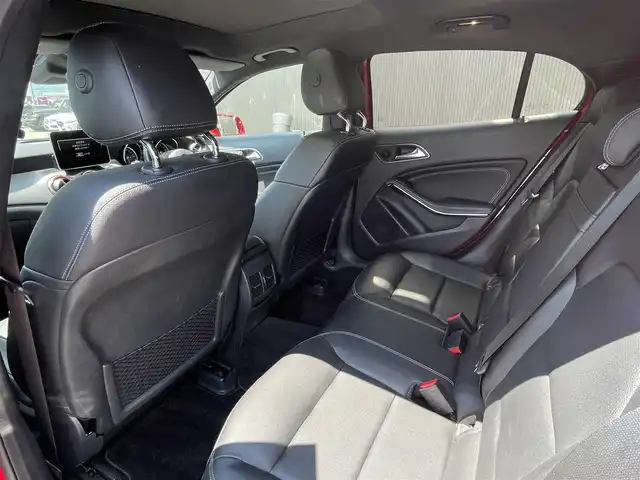 メルセデス・ベンツ ＧＬＡ２２０ 4マチック 長野県 2020(令2)年 2.7万km ジュピターレッド プレミアムパッケージ /パノラミックSR /harman/kardonサウンド /黒革シート /PWシート /シートヒーター /レーダーセーフティパッケージ /純正ナビ バックカメラ /TV /CarPlay対応 /bluetooth /LEDヘッドライト /パワーバックドア /ETC