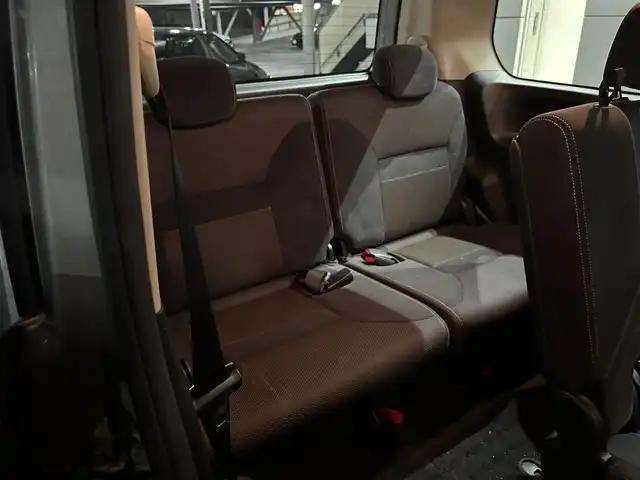 日産 セレナ ハイウェイスター Vセレクション 静岡県 2009(平21)年 11.3万km ダイヤモンドシルバー HDDストラーダナビ/CD/DVD/SD/ETC/フルセグ/バックカメラ/純正フロアマット/純正アルミホイール/フロントフォグランプ/スマートキー