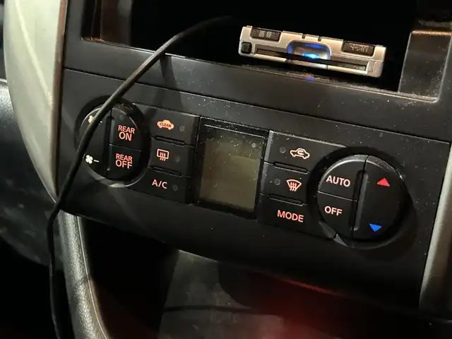 日産 セレナ ハイウェイスター Vセレクション 静岡県 2009(平21)年 11.3万km ダイヤモンドシルバー HDDストラーダナビ/CD/DVD/SD/ETC/フルセグ/バックカメラ/純正フロアマット/純正アルミホイール/フロントフォグランプ/スマートキー