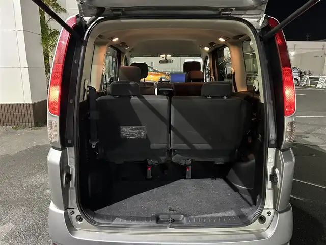 日産 セレナ ハイウェイスター Vセレクション 静岡県 2009(平21)年 11.3万km ダイヤモンドシルバー HDDストラーダナビ/CD/DVD/SD/ETC/フルセグ/バックカメラ/純正フロアマット/純正アルミホイール/フロントフォグランプ/スマートキー