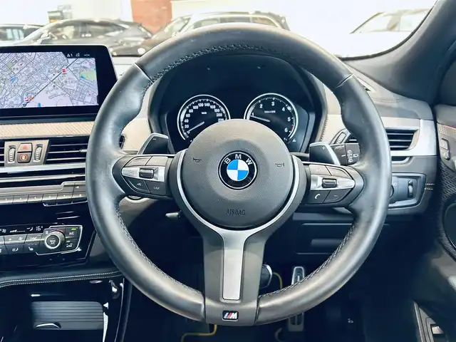ＢＭＷ ＢＭＷ Ｘ２ xDrive 20d MスポーツX 大阪府 2021(令3)年 4.6万km 白 インテリジェントセーフティ/ACC/ハーフレザー/パワーシート/Dシートメモリ/シートヒーター/純正ナビ/バックカメラ/純正19インチAW/LEDヘッドライト/電動リアゲート/クリアランスソナー/パドルシフト/ETC/ドラレコ