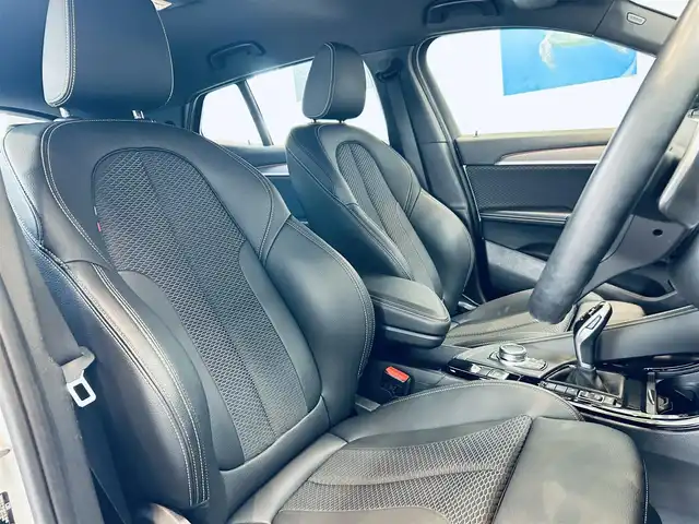ＢＭＷ ＢＭＷ Ｘ２ xDrive 20d MスポーツX 大阪府 2021(令3)年 4.6万km 白 インテリジェントセーフティ/ACC/ハーフレザー/パワーシート/Dシートメモリ/シートヒーター/純正ナビ/バックカメラ/純正19インチAW/LEDヘッドライト/電動リアゲート/クリアランスソナー/パドルシフト/ETC/ドラレコ