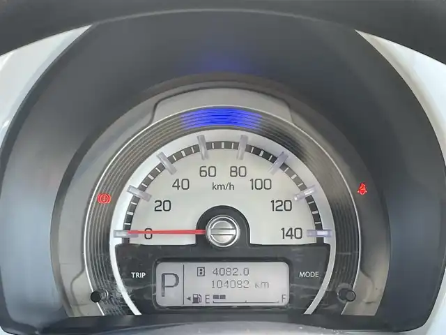 スズキ ハスラー G 熊本県 2014(平26)年 10.4万km フェニックスレッドパール/ブルーイッシュブラックパール レーダーブレーキサポート/プッシュスタート/社外ナビ/ETC/ドライブレコーダー/右前席シートヒーター/横滑り防止装置/純正フロアマット/純正ドアバイザー/新車保証書/取扱説明書/スマートスペアキー×1本