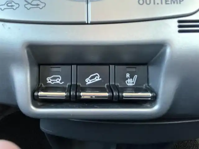 スズキ ハスラー G 熊本県 2014(平26)年 10.4万km フェニックスレッドパール/ブルーイッシュブラックパール レーダーブレーキサポート/プッシュスタート/社外ナビ/ETC/ドライブレコーダー/右前席シートヒーター/横滑り防止装置/純正フロアマット/純正ドアバイザー/新車保証書/取扱説明書/スマートスペアキー×1本