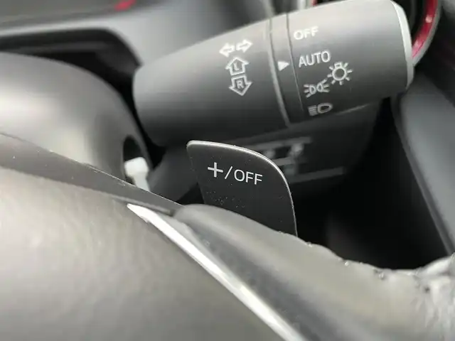 マツダ マツダ２ 15スポルト 千葉県 2024(令6)年 1.9万km グレー 純正8インチナビ/(フルセグTV/BT/FM/AM)/全周囲カメラ/前後ドライブレコーダー/ヘッドアップディスプレイ/パドルシフト/衝突被害軽減システム/車線逸脱警報/レーダークルーズコントロール/ハーフレザーシート/シートヒーター/シートリフター/ステアリングヒーター/横滑り防止装置/ETC/アイドリングストップ/LEDヘッドライト/オートライト/ウィンカーミラー/電動格納ミラー/純正16インチAW/プッシュスタート/スマートキー/フロアマット/スペアキー/取扱説明書/保証書