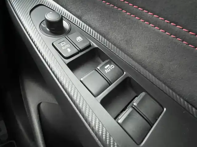 マツダ マツダ２ 15スポルト 千葉県 2024(令6)年 1.9万km グレー 純正8インチナビ/(フルセグTV/BT/FM/AM)/全周囲カメラ/前後ドライブレコーダー/ヘッドアップディスプレイ/パドルシフト/衝突被害軽減システム/車線逸脱警報/レーダークルーズコントロール/ハーフレザーシート/シートヒーター/シートリフター/ステアリングヒーター/横滑り防止装置/ETC/アイドリングストップ/LEDヘッドライト/オートライト/ウィンカーミラー/電動格納ミラー/純正16インチAW/プッシュスタート/スマートキー/フロアマット/スペアキー/取扱説明書/保証書