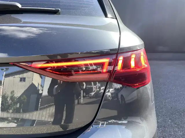 アウディ アウディ Ａ３ SB 30TFSI 香川県 2021(令3)年 2.8万km マンハッタングレーメタリック ワンオーナー/純正ナビ/バックカメラ/バーチャルコクピット/ACC/LKA/BSMシートヒーター/16インチAW