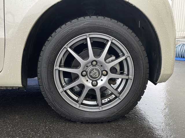 ホンダ Ｎ ＢＯＸ G EX ホンダセンシング 道北・旭川 2018(平30)年 1.7万km プレミアムアイボリーパールⅡ /4WD//禁煙車//純正ナビ/BT/SD/USB/CD/DVD/フルセグ//片側パワースライドドア//全席シートヒーター//ステアリングスイッチ//オートエアコン//ETC//ドライブレコーダー//バックカメラ//ホンダセンシング//CMBS//誤発進抑制機能//後方誤発進抑制機能//ACC//LKAS//路外逸脱抑制機能//先行車発進お知らせ機能//ドアバイザー//オートライト//LEDヘッドライト//サンシェード//保証書//取説