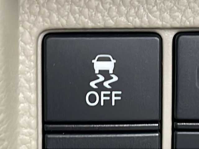 ホンダ Ｎ ＢＯＸ G EX ホンダセンシング 道北・旭川 2018(平30)年 1.7万km プレミアムアイボリーパールⅡ /4WD//禁煙車//純正ナビ/BT/SD/USB/CD/DVD/フルセグ//片側パワースライドドア//全席シートヒーター//ステアリングスイッチ//オートエアコン//ETC//ドライブレコーダー//バックカメラ//ホンダセンシング//CMBS//誤発進抑制機能//後方誤発進抑制機能//ACC//LKAS//路外逸脱抑制機能//先行車発進お知らせ機能//ドアバイザー//オートライト//LEDヘッドライト//サンシェード//保証書//取説