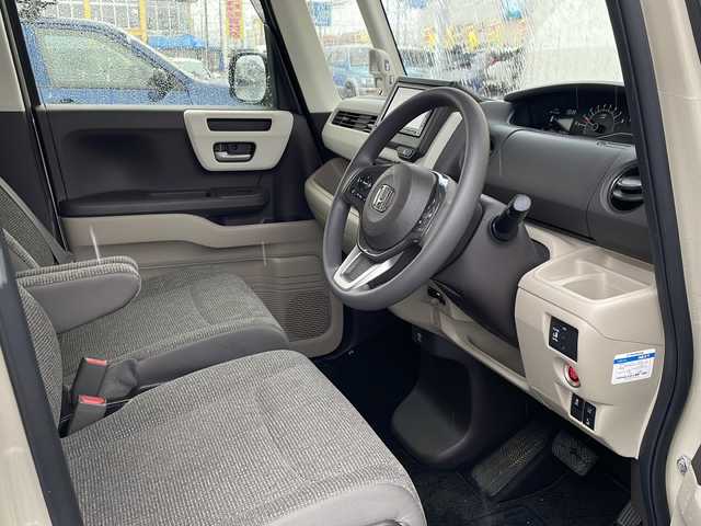 ホンダ Ｎ ＢＯＸ G EX ホンダセンシング 道北・旭川 2018(平30)年 1.7万km プレミアムアイボリーパールⅡ /4WD//禁煙車//純正ナビ/BT/SD/USB/CD/DVD/フルセグ//片側パワースライドドア//全席シートヒーター//ステアリングスイッチ//オートエアコン//ETC//ドライブレコーダー//バックカメラ//ホンダセンシング//CMBS//誤発進抑制機能//後方誤発進抑制機能//ACC//LKAS//路外逸脱抑制機能//先行車発進お知らせ機能//ドアバイザー//オートライト//LEDヘッドライト//サンシェード//保証書//取説