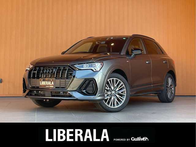 アウディ Ｑ３ 35TDIクワトロ Sライン 愛知県 2022(令4)年 1.6万km デイトナグレーパールエフェクト ラグジュアリーパッケージ/コンビニエンス＆アシスタンスパッケージ/黒革シート/シートヒーター/アダプティブクルーズコントロール/サイドアシスト/レーンアシスト/オートマチックテールゲート/ブラックスタイリングパッケージ/360カメラ