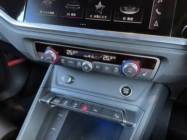 アウディ Ｑ３ 35TDIクワトロ Sライン 愛知県 2022(令4)年 1.6万km デイトナグレーパールエフェクト ラグジュアリーパッケージ/コンビニエンス＆アシスタンスパッケージ/黒革シート/シートヒーター/アダプティブクルーズコントロール/サイドアシスト/レーンアシスト/オートマチックテールゲート/ブラックスタイリングパッケージ/360カメラ