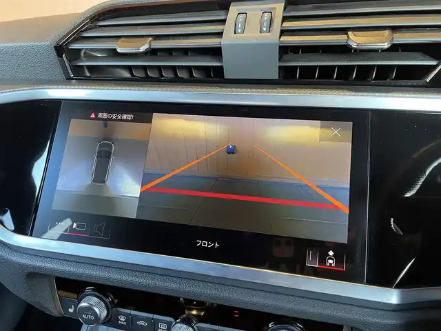 アウディ Ｑ３ 35TDIクワトロ Sライン 愛知県 2022(令4)年 1.6万km デイトナグレーパールエフェクト ラグジュアリーパッケージ/コンビニエンス＆アシスタンスパッケージ/黒革シート/シートヒーター/アダプティブクルーズコントロール/サイドアシスト/レーンアシスト/オートマチックテールゲート/ブラックスタイリングパッケージ/360カメラ