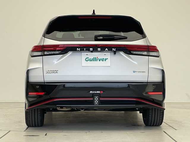 日産 オーラ ニスモ 愛知県 2022(令4)年 2.7万km シルバー プロパイロット/純正9型ディスプレイオーディオナビ/ニスモ専用シート/ニスモエアロ/SOSコール/全方位カメラ/クルーズコントロール/シートヒーター/バックカメラ/コーナーセンサー/純正アルミホイール/ETC2.0/ブラインドスポットモニター/ステアリングヒーター/LEDヘッドライト/インテリジェントミラー/オートマチックハイビーム/ドライブレコーダー/ワイヤレス充電機/衝突軽減システム/フルセグ/Bluetooth/ステアリングスイッチ/スマートキー/プッシュスタート
