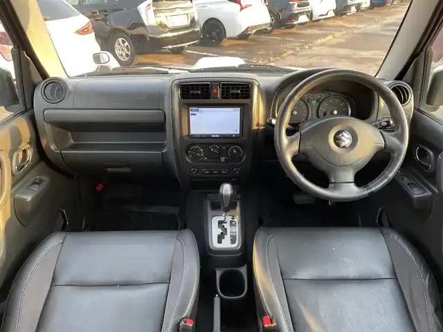 スズキ ジムニー クロスアドベンチャー XC 道南・函館 2010(平22)年 9.7万km パールホワイト /社外ナビ//フルセグTV//シートヒーター//ドライブレコーダー//電格ミラー//サイドバイザー//ETC//純正フロアマット//スペアキー//新車時保証書//取扱説明書