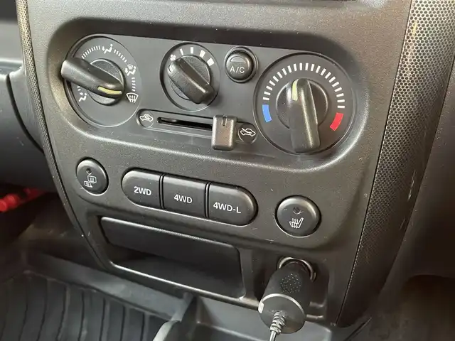 スズキ ジムニー クロスアドベンチャー XC 道南・函館 2010(平22)年 9.7万km パールホワイト /社外ナビ//フルセグTV//シートヒーター//ドライブレコーダー//電格ミラー//サイドバイザー//ETC//純正フロアマット//スペアキー//新車時保証書//取扱説明書