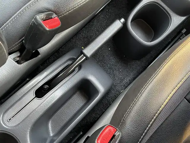 スズキ ジムニー クロスアドベンチャー XC 道南・函館 2010(平22)年 9.7万km パールホワイト /社外ナビ//フルセグTV//シートヒーター//ドライブレコーダー//電格ミラー//サイドバイザー//ETC//純正フロアマット//スペアキー//新車時保証書//取扱説明書