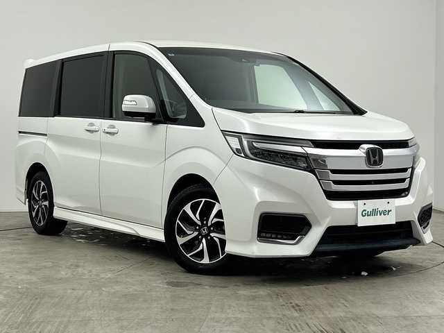 ホンダ ステップワゴン スパーダ ホンダセンシング 三重県 2017(平29)年 8万km プラチナホワイトパール /禁煙車//純正メーカーオプションナビ//全方位カメラ//オートAC//HDMI接続//革巻きステアリング//ステアリングスイッチ//MTモード付AT//パドルシフト//レーダークルーズコントロール//ホンダセンシング//衝突軽減ブレーキ//レーンキープアシスト//純正ビルトインETC//社外前方ドライブレコーダー//サイドカーテンエアバッグ//純正フリップダウンモニター//両側パワースライドドア//LED//オートライト//フォグ