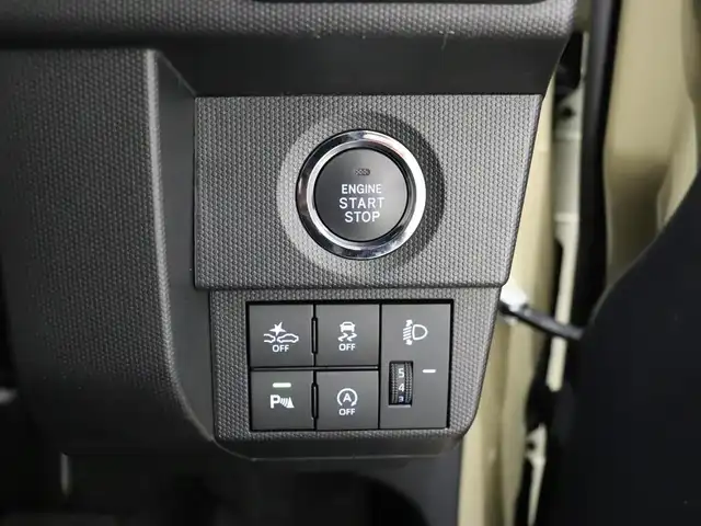 ダイハツ タフト X ターボ 静岡県 2023(令5)年 2万km サンドベージュメタリック 純正ディスプレイオーディオ/Apple Carplay/Android Auto/フルセグTV/ガラスルーフ/衝突軽減ブレーキ/オートハイビーム/純正ドラレコ/アイドリングストップ/パーキングアシスト/ETC/USB