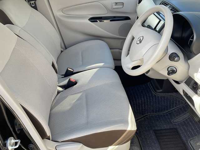 日産 デイズ J 福島県 2018(平30)年 1.5万km ブラック 社外ナビ(CD/SD)/ワンセグ/純正フロアマット/ドアバイザー/ヘッドランプリベライザー/横滑り防止/SW付夏タイヤ積/リモコンキー/取扱説明書