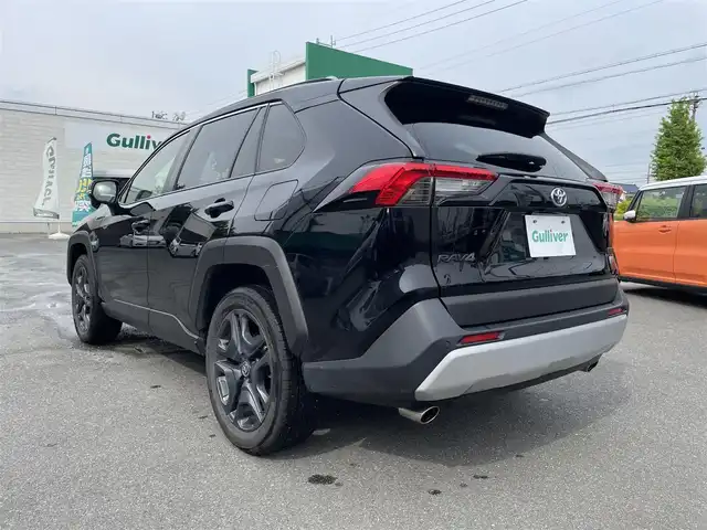 トヨタ ＲＡＶ４ ハイブリッド アドベンチャー 愛知県 2022(令4)年 8.4万km アティチュードブラックマイカ ワンオーナー/バックカメラ/ウィンカーミラー/クルーズコントロール/プッシュスタート/ETC/社外ディスプレイオーディオ/Bluetooth/AppleCarPlay/シートヒーター/エアシート/レーンキープ/衝突軽減ブレーキ/BSM