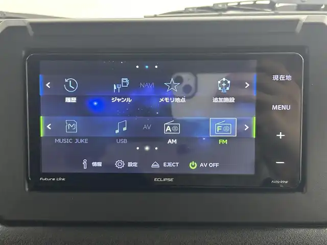 スズキ ジムニー XC 道央・札幌 2019(令1)年 0.7万km ジャングルグリーン ・４WD/・社外メモリーナビ/　CD/DVD/SD/BT/フルセグ/・バックカメラ/・ビルトインETC/・衝突軽減ブレーキ/・クルーズコントロール/・レーンキープアシスト/・前席シートヒーター/・ヘッドライトウォッシャー/・ステアリングスイッチ/・メッキグリル/・メッキテールカバー/・純正マッドフラップ/・LEDヘッドライト/・フォグライト/・オートライト/・純正フロアマット/・ドアバイザー
