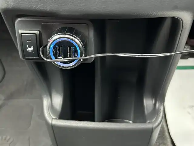 スズキ ハスラー Jスタイル 奈良県 2015(平27)年 6.8万km フェニックスレッドパール/ホワイト2トーンルーフ 社外ナビ(ワンセグTV/CD/AM・FM)ナビロックのため動作未確認/ビルトインETC/シートヒーター(D/N席)/HIDヘッドライト/フォグランプ/純正フロアマット/ドアバイザー/プッシュスタート/スマートキー