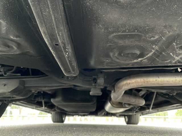 トヨタ ヴェルファイア Z Gエディション 山口県 2017(平29)年 4.6万km ホワイトパールクリスタルシャイン 純正OPモデリスタエアロパーツ/純正OPモデリスタマフラーカッター/純正OPモデリスタグリル/純正フリップダウンモニター/9インチ純正SDナビ【NSZT-Y66T】/・AM/FM/CD/DVD/フルセグ/Bluetooth/バックカメラ/ビルトインETC2.0/デジタルインナーミラー/ステアリングスイッチ/ステアリングヒーター/電動パーキング/オートブレーキホールド/LEDヘッドライト/フォグランプ/オートライト/運転席メモリー付きパワーシート/オットマン/ハーフレザーシート/純正フロアマット/18インチ純正アルミホイール/左右独立フルオートエアコン/スマートキー・スペアキー有/プッシュアップスタート/両側パワースライドドア/電動リアゲート/ドアバイザー/クルーズコントロール/横滑り防止装置/クリアランスソナー/盗難防止装置/取り扱説明書/保証書