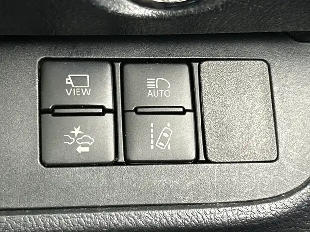 トヨタ シエンタ G クエロ 三重県 2020(令2)年 3.4万km ベージュ /禁煙車//純正ナビ（フルセグ/BT/CD/DVD/AM/FM) //全周囲カメラ //シートヒーター(D/N席）//ドラレコ前後 //両側パワスラ //TVキャンセラー //ステアリングヒーター //ETC //プリクラッシュセーフティ//レーンキープアシスト//LEDヘッドライト//前後コーナーセンサー