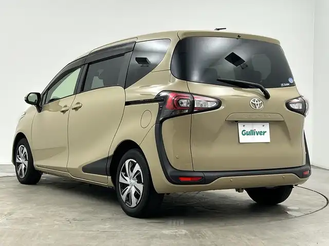 トヨタ シエンタ G クエロ 三重県 2020(令2)年 3.4万km ベージュ /禁煙車//純正ナビ（フルセグ/BT/CD/DVD/AM/FM) //全周囲カメラ //シートヒーター(D/N席）//ドラレコ前後 //両側パワスラ //TVキャンセラー //ステアリングヒーター //ETC //プリクラッシュセーフティ//レーンキープアシスト//LEDヘッドライト//前後コーナーセンサー