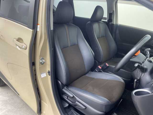 トヨタ シエンタ G クエロ 三重県 2020(令2)年 3.4万km ベージュ /禁煙車//純正ナビ（フルセグ/BT/CD/DVD/AM/FM) //全周囲カメラ //シートヒーター(D/N席）//ドラレコ前後 //両側パワスラ //TVキャンセラー //ステアリングヒーター //ETC //プリクラッシュセーフティ//レーンキープアシスト//LEDヘッドライト//前後コーナーセンサー