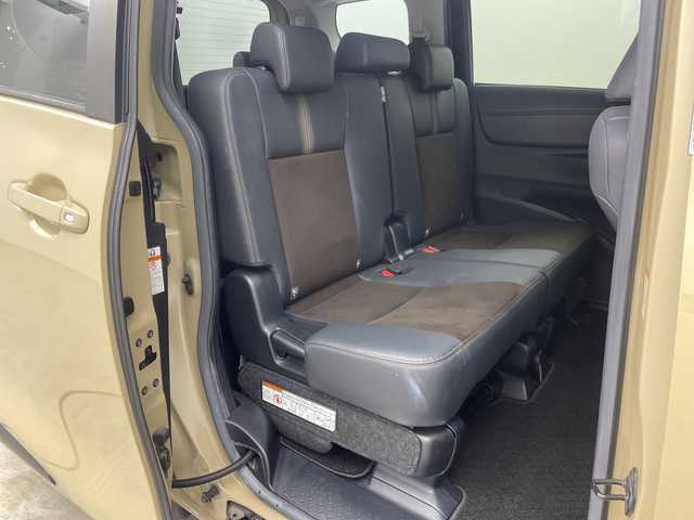 トヨタ シエンタ G クエロ 三重県 2020(令2)年 3.4万km ベージュ /禁煙車//純正ナビ（フルセグ/BT/CD/DVD/AM/FM) //全周囲カメラ //シートヒーター(D/N席）//ドラレコ前後 //両側パワスラ //TVキャンセラー //ステアリングヒーター //ETC //プリクラッシュセーフティ//レーンキープアシスト//LEDヘッドライト//前後コーナーセンサー