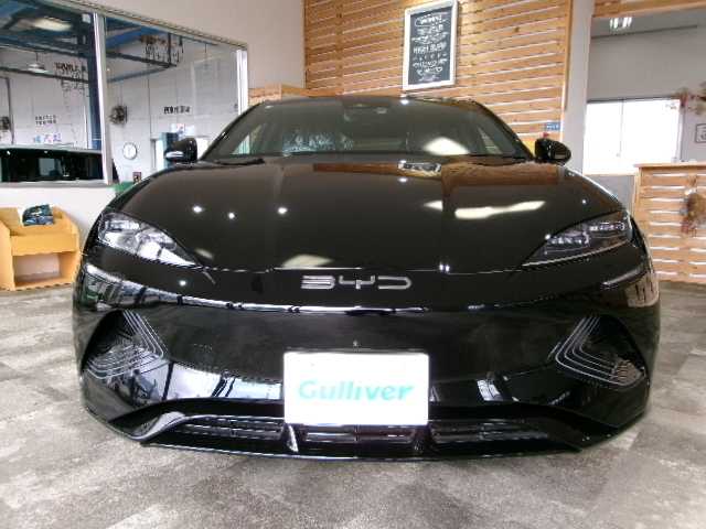 ＢＹＤ ＢＹＤ シール 奈良県 2025(令7)年 0.6万km 黒 /4WD/スマートキー×2個/プッシュスタート/純正ディスプレイオーディオ/純正全方位カメラ/ムーンルーフ/本革レザーシート/シートヒーター/パワーシート/19インチアルミ/パワートランク