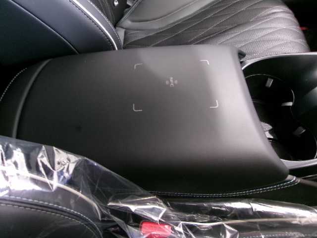 ＢＹＤ ＢＹＤ シール 奈良県 2025(令7)年 0.6万km 黒 /4WD/スマートキー×2個/プッシュスタート/純正ディスプレイオーディオ/純正全方位カメラ/ムーンルーフ/本革レザーシート/シートヒーター/パワーシート/19インチアルミ/パワートランク