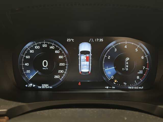 ボルボ Ｖ９０ クロスカントリー T5 AWD モメンタム 新潟県 2018(平30)年 3.4万km オニキスブラックP ワンオーナー/Applecarplay/Android-auto/インテリセーフ/-シティセーフティブレーキ/-レーンキープアシスト/-ブラインドスポットモニター/-クロストラフィックアシスト/-360°カメラ/-アダプティブクルーズコントロール/純正HDDナビ/フルセグTV/ETC/パワーシート/シートヒーター/ステアリングヒーター/パワーバックドア/スペアキー1本/保証書/取扱説明書
